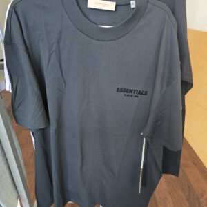 Essentials Tshirt